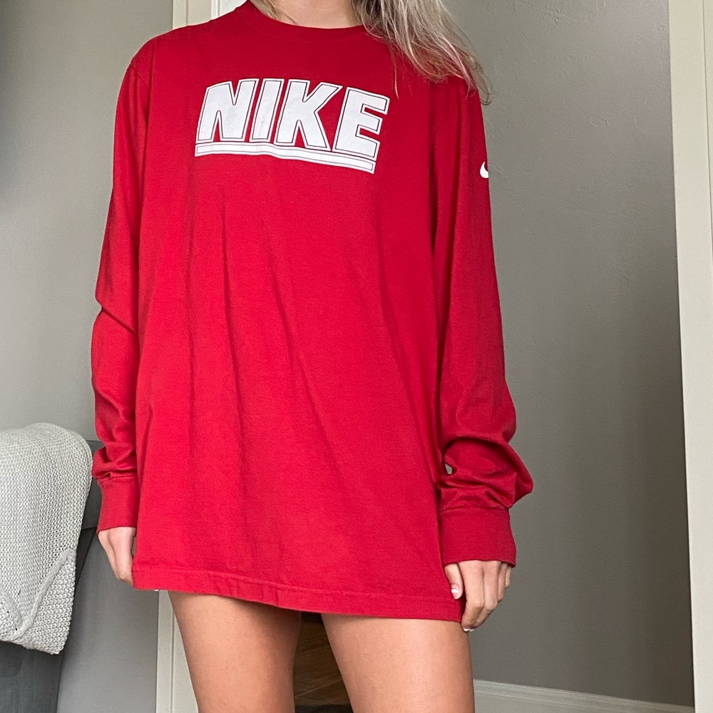 Long Sleeve Nike Spell out